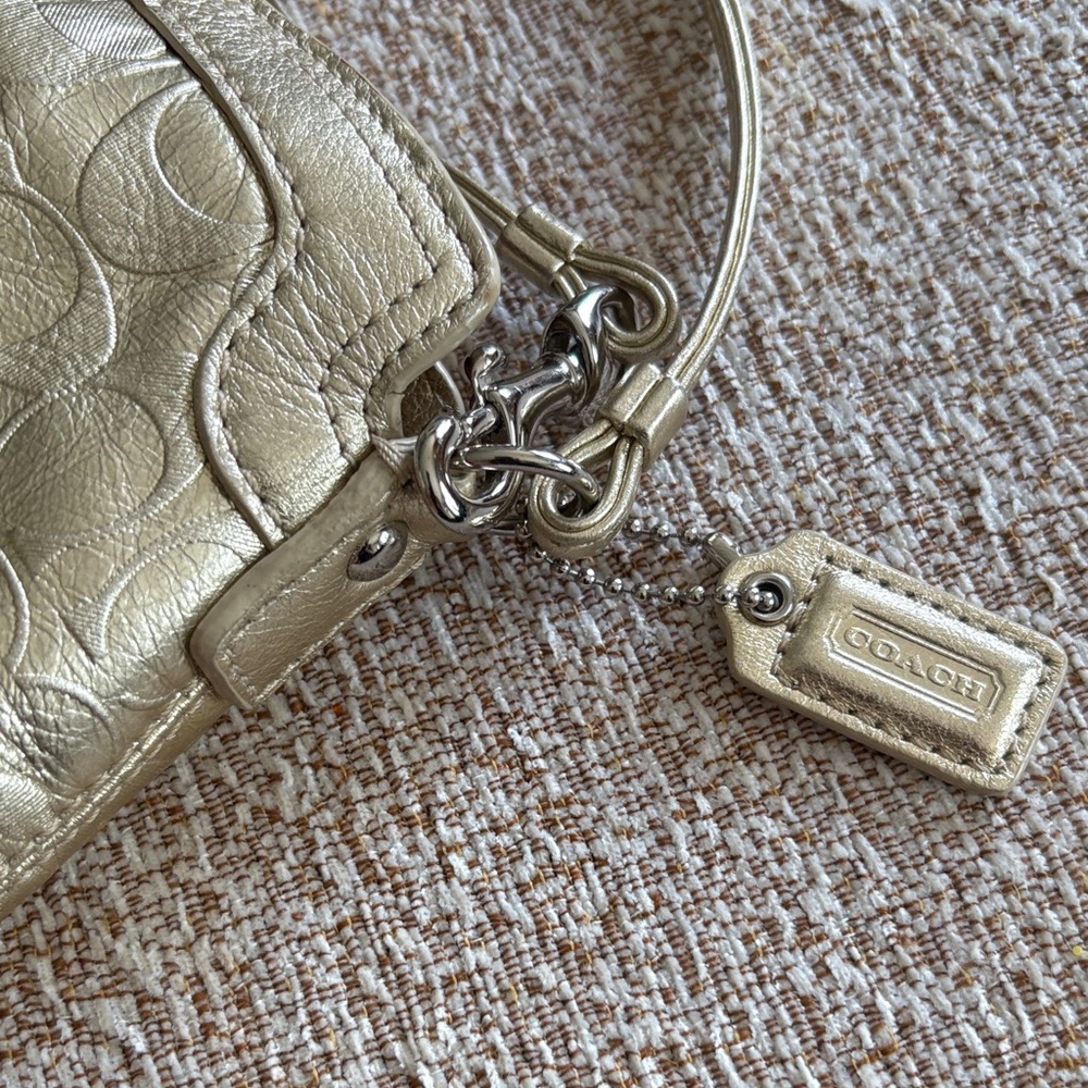 Coach Wristlet Bundle - Picture 4 of 15